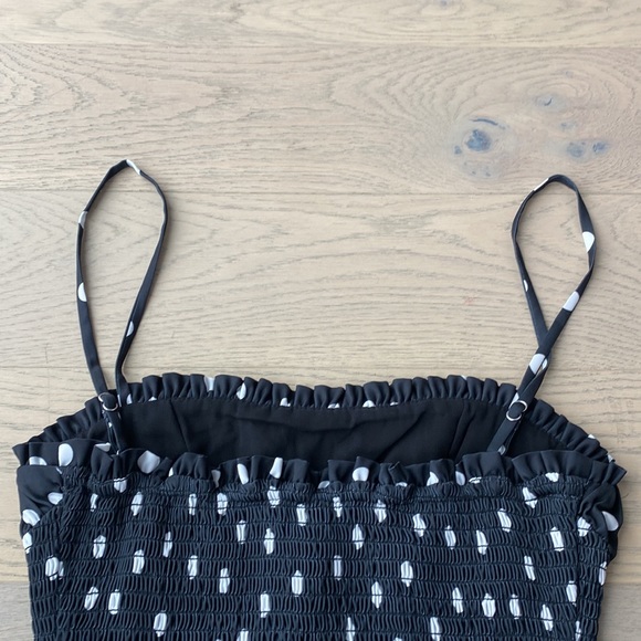 Revolve - h:ours stretch dress - Picture 3 of 6